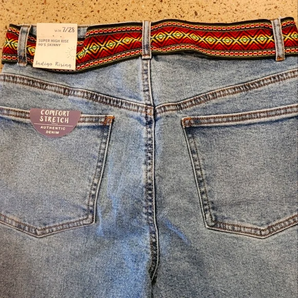 NWT "INDIGO RISING SUPER HIGH-RISE 90s SKINNY Jeans! - Picture 3 of 6